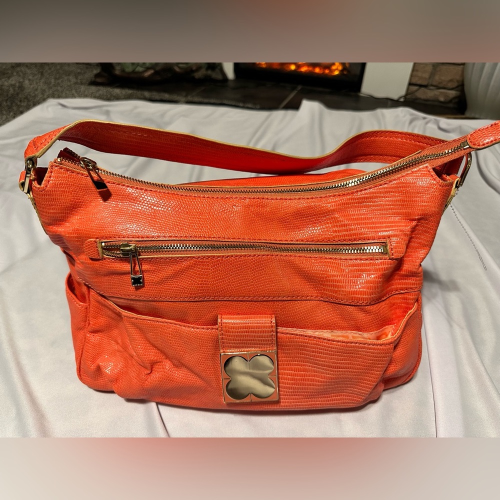 Liz Claiborne orange cute purse. Excellent used condition.  Super clean and fun